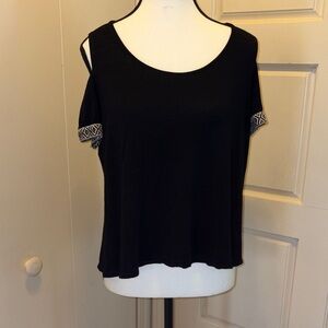 W5 Elegant Black Garment